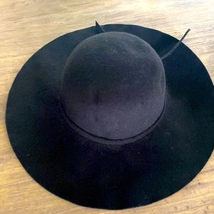 Black Felt Fedora